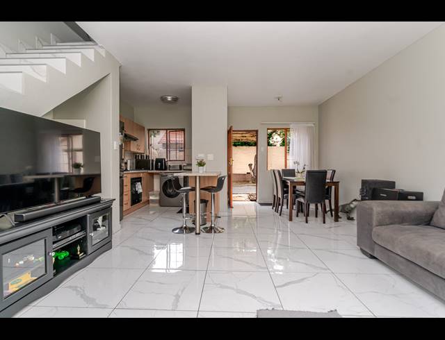 2 BEDROOM DUPLEX FOR SALE IN NOORDWYK